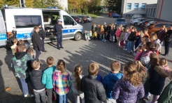 Policjanci spotkali się z uczniami rybnickiej Jedenastki - Serwis informacyjny z Raciborza - naszraciborz.pl