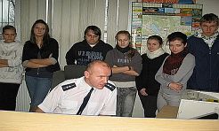 Świadectwa wręczył im komendant policji - Serwis informacyjny z Wodzisławia Śląskiego - naszwodzislaw.com