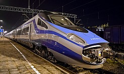 Superszybkie Pendolino na stacji w Chałupkach - Serwis informacyjny z Wodzisławia Śląskiego - naszwodzislaw.com