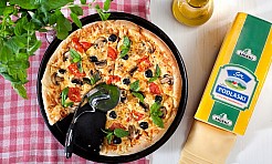 Jaki ser wybrać do pizzy? Dziś Międzynarodowy Dzień Pizzy! - Serwis informacyjny z Wodzisławia Śląskiego - naszwodzislaw.com