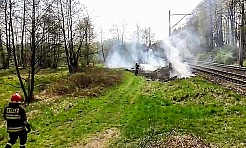 Uczniowie z Raszczyc podczas wycieczki dostrzegli pożar - Serwis informacyjny z Wodzisławia Śląskiego - naszwodzislaw.com