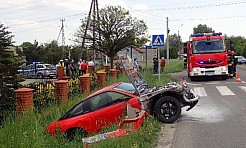  Zderzenie dwóch samochodów osobowych w Stanowicach - Serwis informacyjny z Wodzisławia Śląskiego - naszwodzislaw.com