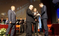 Rybnik został wyróżniony Srebrnym Laurem 25-lecia Związku Miast Polskich  - Serwis informacyjny z Wodzisławia Śląskiego - naszwodzislaw.com