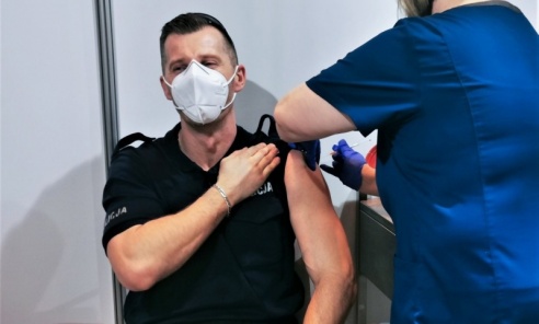 RPP: szczepienia przeciwko COVID-19 nie są eksperymentem medycznym - Serwis informacyjny z Wodzisławia Śląskiego - naszwodzislaw.com
