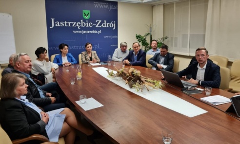 W Jastrzębiu rozmawiano o przebiegu strategicznie ważnej linii 400 kV - Serwis informacyjny z Wodzisławia Śląskiego - naszwodzislaw.com