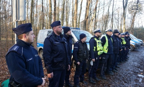 Zaginięcie przy Mikołowskiej w Rybniku. W akcji rybniccy policjanci - Serwis informacyjny z Wodzisławia Śląskiego - naszwodzislaw.com