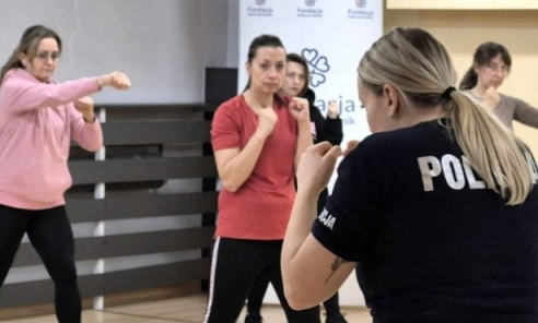 Pełnia Kobiecości i Siła Męskości. Kursy samoobrony za nami Pełnia Kobiecości i Siła Męskości. Kursy samoobrony za nami - Serwis informacyjny z Wodzisławia Śląskiego - naszwodzislaw.com