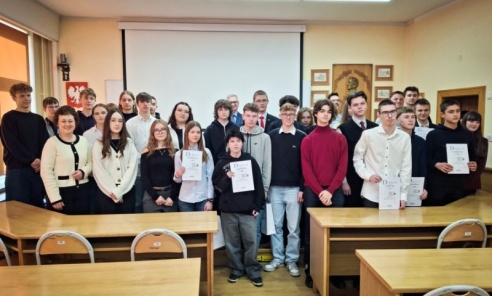 XIX Konkurs Języka Angielskiego i Języka Niemieckiego w ANS w Raciborzu XIX Konkurs Języka Angielskiego i Języka Niemieckiego w ANS w Raciborzu - Serwis informacyjny z Wodzisławia Śląskiego - naszwodzislaw.com