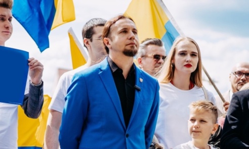 Nie lynkej się ślōnskij godki - europoseł Kohut z apelem do prezydenta Nawrockiego Nie lynkej się ślōnskij godki - europoseł Kohut z apelem do prezydenta Nawrockiego - Serwis informacyjny z Wodzisławia Śląskiego - naszwodzislaw.com