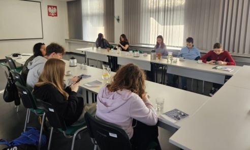 Młodzi eksperci od ubezpieczeń w akcji: etap wojewódzki Olimpiady ZUS na Śląsku tuż-tuż! Młodzi eksperci od ubezpieczeń w akcji: etap wojewódzki Olimpiady ZUS na Śląsku tuż-tuż! - Serwis informacyjny z Wodzisławia Śląskiego - naszwodzislaw.com