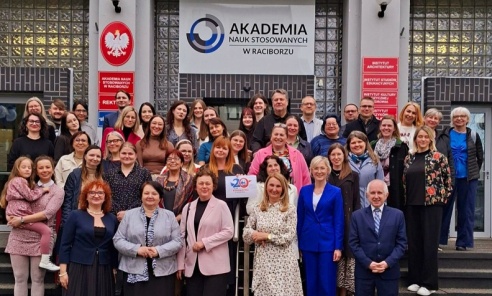 XX-lecie bohemistyki w Akademii Nauk Stosowanych w Raciborzu XX-lecie bohemistyki w Akademii Nauk Stosowanych w Raciborzu - Serwis informacyjny z Wodzisławia Śląskiego - naszwodzislaw.com