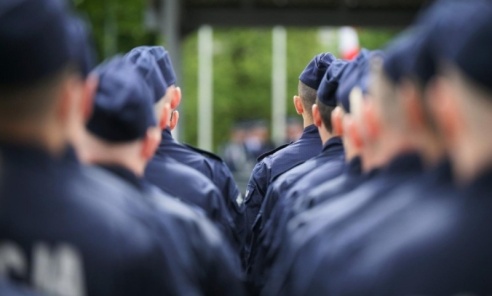 Rekordowy nabór do śląskiej Policji – 254 nowych funkcjonariuszy rozpoczyna służbę Rekordowy nabór do śląskiej Policji – 254 nowych funkcjonariuszy rozpoczyna służbę - Serwis informacyjny z Wodzisławia Śląskiego - naszwodzislaw.com
