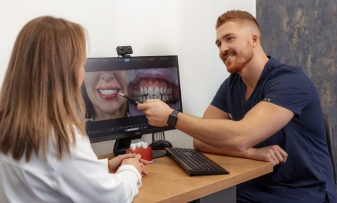 Proteza wypada w najmniej odpowiednim momencie – co to oznacza i jak to rozwiązać na stałe? Proteza wypada w najmniej odpowiednim momencie – co to oznacza i jak to rozwiązać na stałe? - Serwis informacyjny z Wodzisławia Śląskiego - naszwodzislaw.com