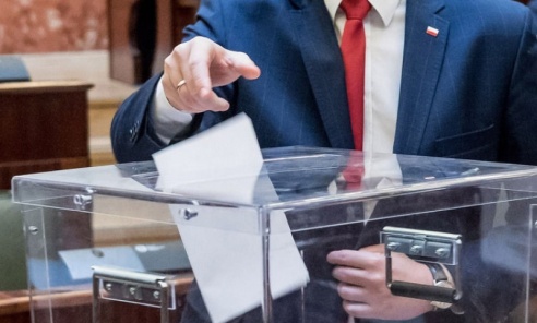 Młodzi mogą decydować o regionie. Startuje nabór do Sejmiku Województwa Śląskiego Młodzi mogą decydować o regionie. Startuje nabór do Sejmiku Województwa Śląskiego - Serwis informacyjny z Wodzisławia Śląskiego - naszwodzislaw.com