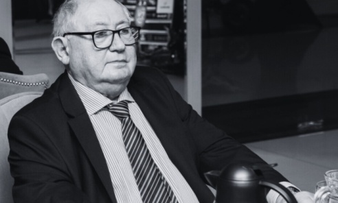 Zmarł Jerzy Gryt. Mistrz Polski i legenda żużlowego ROW-u Rybnik Zmarł Jerzy Gryt. Mistrz Polski i legenda żużlowego ROW-u Rybnik - Serwis informacyjny z Wodzisławia Śląskiego - naszwodzislaw.com