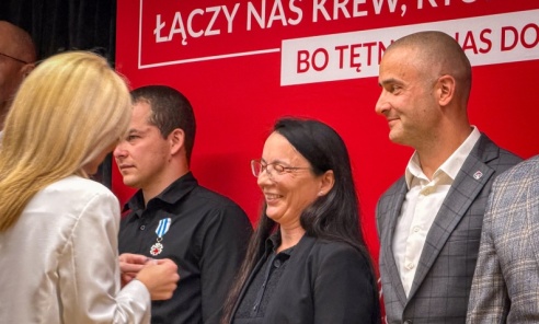 Zasłużeni krwiodawcy uhonorowani na Zamku Piastowskim w Raciborzu Zasłużeni krwiodawcy uhonorowani na Zamku Piastowskim w Raciborzu - Serwis informacyjny z Wodzisławia Śląskiego - naszwodzislaw.com