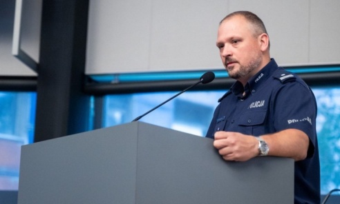 Bezpieczniej na śląskich drogach: Podsumowanie półrocza i wyróżnienia dla najlepszych Bezpieczniej na śląskich drogach: Podsumowanie półrocza i wyróżnienia dla najlepszych - Serwis informacyjny z Wodzisławia Śląskiego - naszwodzislaw.com