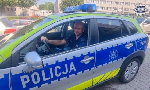 Szarżował motorowerem po chodniku. Zatrzymał go policjant z rybnickiej komendy po służbie Szarżował motorowerem po chodniku. Zatrzymał go policjant z rybnickiej komendy po służbie - Serwis informacyjny z Wodzisławia Śląskiego - naszwodzislaw.com