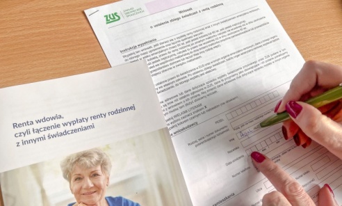 Od stycznia renta wdowia pójdzie w górę. Sprawdź, ile zyskasz po zmianach Od stycznia renta wdowia pójdzie w górę. Sprawdź, ile zyskasz po zmianach - Serwis informacyjny z Wodzisławia Śląskiego - naszwodzislaw.com