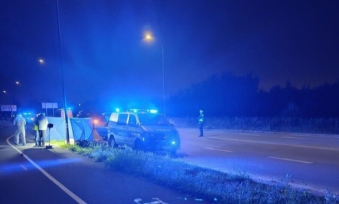 Zaginął w nocy. Policjanci znaleźli jego ciało przy ścieżce rowerowej w Rybniku Zaginął w nocy. Policjanci znaleźli jego ciało przy ścieżce rowerowej w Rybniku - Serwis informacyjny z Wodzisławia Śląskiego - naszwodzislaw.com