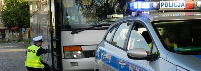 Ogólnopolskie policyjne działania Bezpieczny Autobus - Serwis informacyjny z Wodzisławia Śląskiego - naszwodzislaw.com