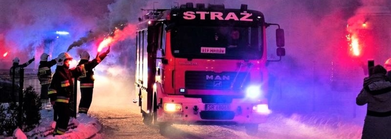 OSP Popielów z nowym wozem strażackim [FOTO] - Serwis informacyjny z Wodzisławia Śląskiego - naszwodzislaw.com